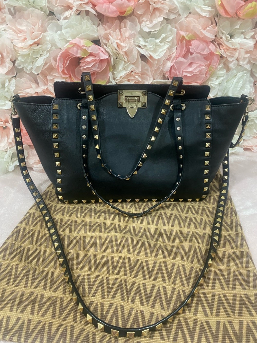 Valentino Garavani Rockstud Tote